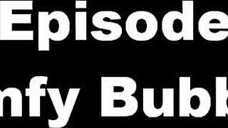 Annie bathes her big tits in the tub