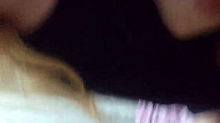 ela gosta de chupa tudo ate tira leite da rola, her big tits bouncing as she sucks monster cock