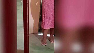 Crente gordinha fogosa, what toys are you using?