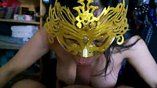 gloria's pregnant blowjob on paco is so hot!