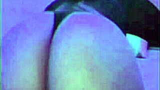 She Got So Hot! I Gave My Best Friend a Buttocks Massage!