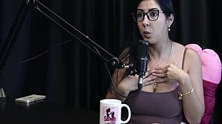 Swing House Fun: Sex In Sea On Maximo Garcia!