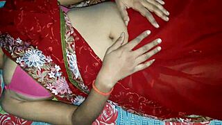 नई इंडियन बीवी सभी चोदाई स्टाइल्स आजमाती है