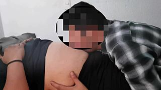 Latina milf feels orgasm from belly button licking in amateur fetish