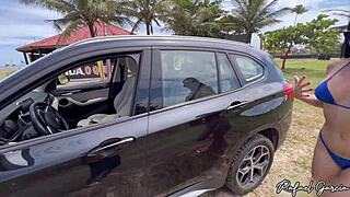 Fucked hot girl in kiosk?