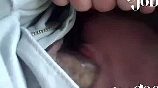 कैमडेन एनजे महिला कार में सुबह 6 बजे बड़ा लंड डीपथ्रोट करती है और निगलती है