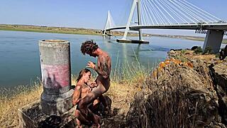 arrumando o carro e fodendo na estrada entre pa�ses - damiana brasileira safada pela europa ep5