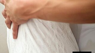 horny slut thea summers feels crazy waiting for her man's big cock