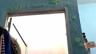 indonesian girl relaxes in bath on webcam