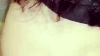 Amoosina cums on white ass in airport toilet.