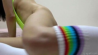 Petite Japanese Girls in Extremely High-Cut Leotard