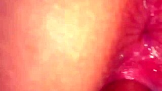 डैड ने वेश्या से शादी की! मिल्फ स्टीपमॉम रोज मेरा स्पर्म मांगती है!