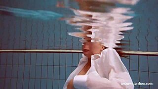 babe lola swims underwater with big natural tits 😍