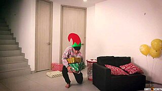 i cheat on mama noel and fuck her wet pussy on christmas