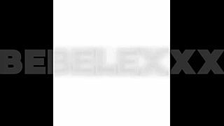 pendeja putita with a nine-inch dildo gets all horny