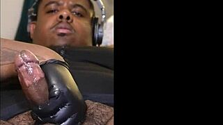 the gamer decided to have a solo session with his favorite game 😎