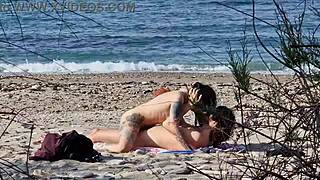 beach sex between two passionate lovers female squirting orgasms at 7 40 and 13 25 - - video shot with my new telephoto lens