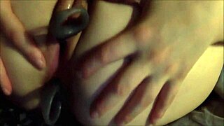 Amateur Uses Vibrator For Squirting Fun