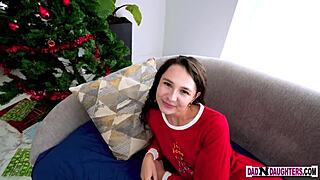 stepdaughters virgin pussy feels so good 😍