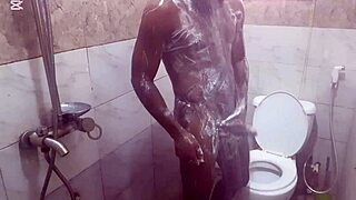 Women, do you respect sweet pussy? Women!