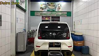 Fui Trocar Óleo Do Carro E Acabei Pagando Com A Buceta Fazer O Que Toda Hora Sem Parar