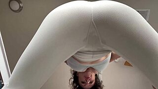 Hey beta, watch me flex my ass during this goddess workout tease