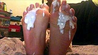 Wow! 18-Year-Old Latina Gets Creamed in Foot Worship on Webcam!