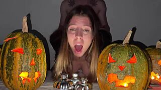 i squirted on halloween night, tryin not to cum till the end