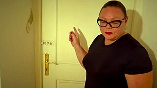 dominatrix april tormenting slave on special bed!