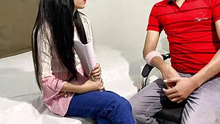 Desi virgin office girl gets hardcore fuck by boss