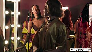 VIXEN RUNWAY MODEL BELLA SPARK DEVOURS CHRISTIANS THICK COCK