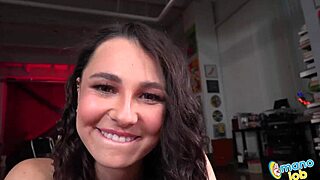 cunning liz jordan sneaks and seduces her boyfriends dad