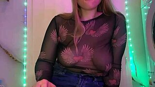 Big dildo deeply fucks wet pussy and cums