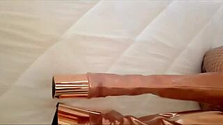 Milf Earns Cash Through Intense Oral Services