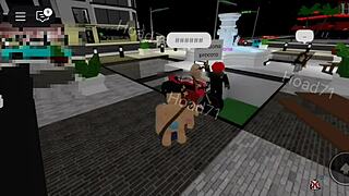 Sexo Em Público Com Uma Loira Submissa - Brookhaven