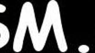 i'm engulfing this hard toy penis, it's so bigg i can't stop