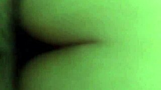 ricos sentones de una esposa horny amateur