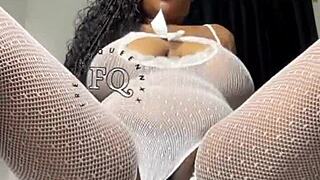 Watch freakyqueennxx riding long dildo in cowgirl with bouncing boobs