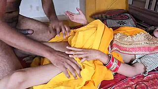 दामाद ने सास की चुदाई की, दामाद और सास की चुदाई, दामाद ने सास को घोड़ी बनाकर चोदा