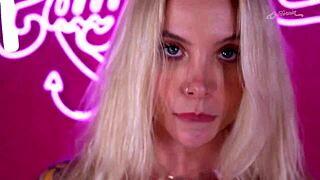 Gi genesini masturbates her big tits and ass in California