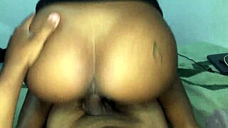 Incrível namorada do meu melhor amigo implorar por ejaculação na bucetinha