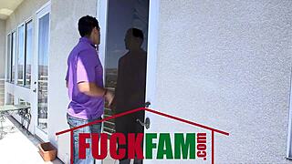 Elle voneva petite teen in sweet 18+ center