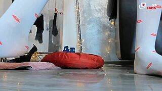 Bold Squirting Show On Web Chat