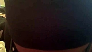 Baddie29 sucks big black cock