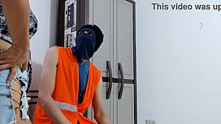 पति ने हॉर्नी छोड़ दिया, मैं अकेली अपनी बिग नेचुरल टिट्स टच करती हूं