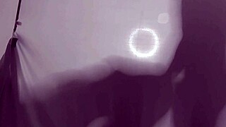 juego de sombras con mi novia, adivinando posiciones eroticas... creo que me engaña con el modelo 😔