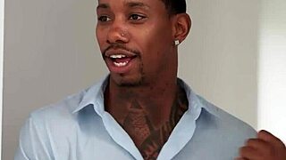 Bored And Horny Girl Gets Fucked In Pool