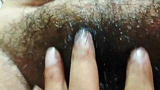 Desi Indian Wife Receives Massage From Sales Boy