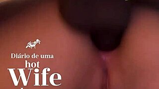 novinha asiática paga corrida de uber com um boquete molhadinho e um cuzinho apertadinho na frente do corno