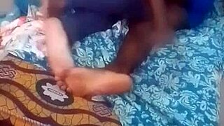 She charged her phone and we had sex she's sweet